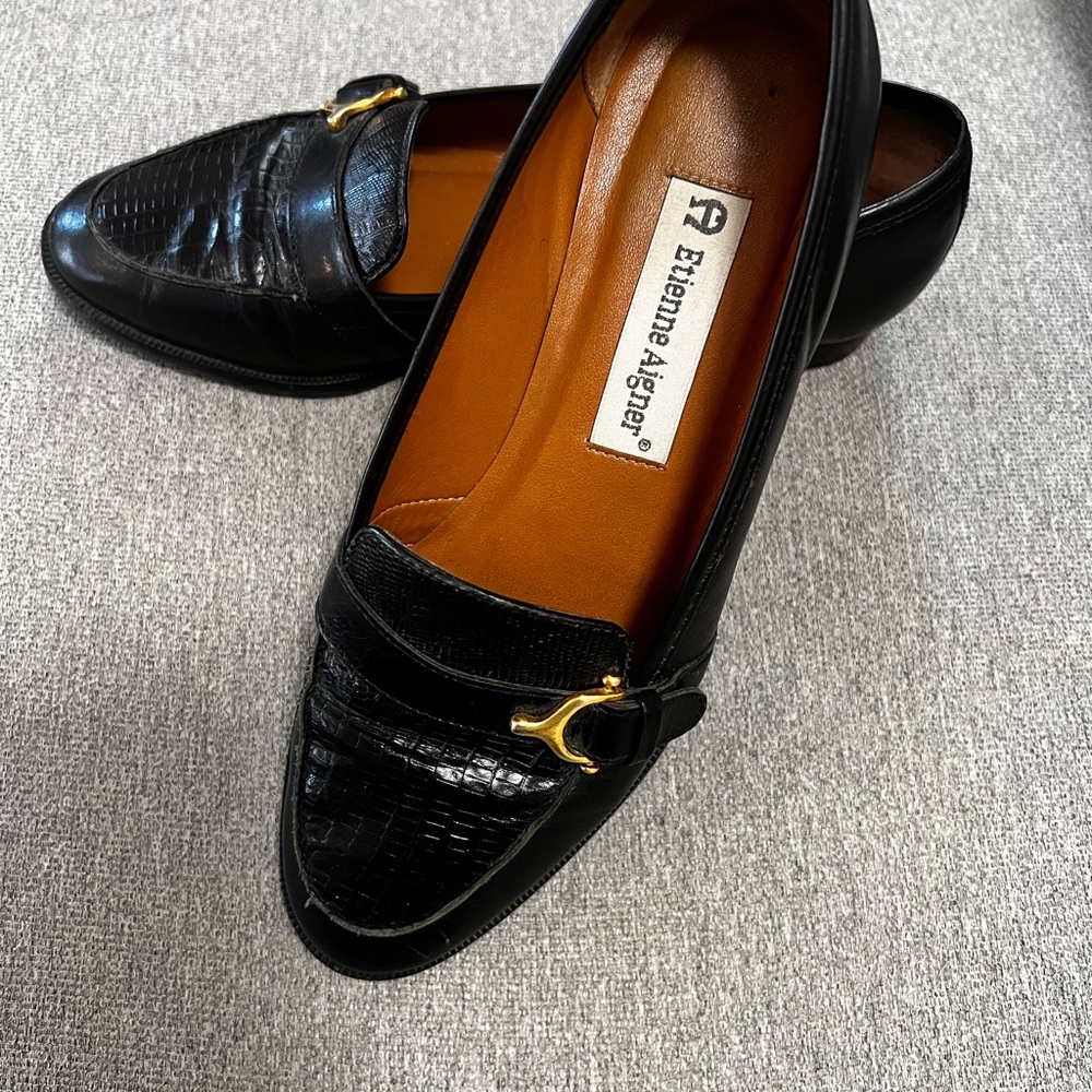 Etienne Aigner Black Leather Croc-Embossed Loafers with Gold Accent
